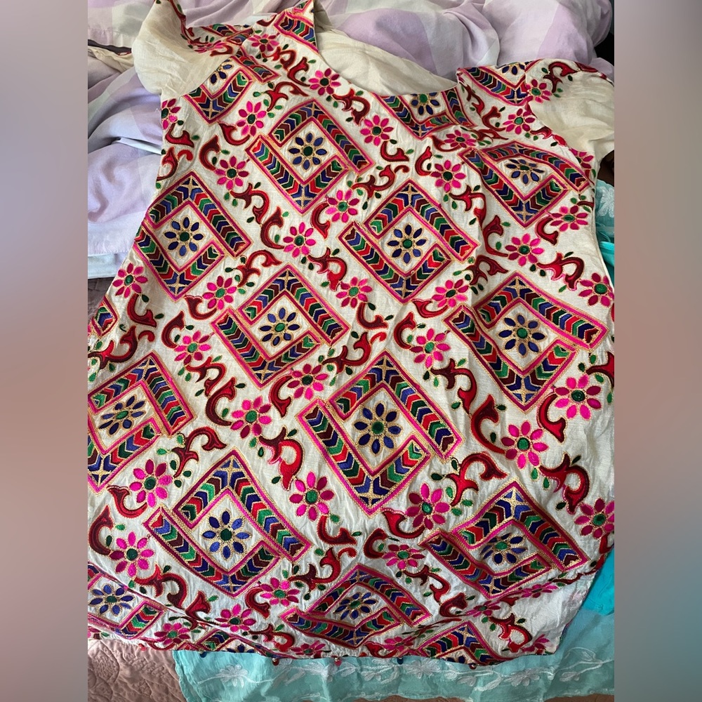 Kurta brand new full embroidery at front